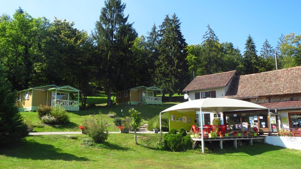Team Holiday - Camping Le Balcon De Chartreuse Hotel Miribel-les-Echelles Exterior photo